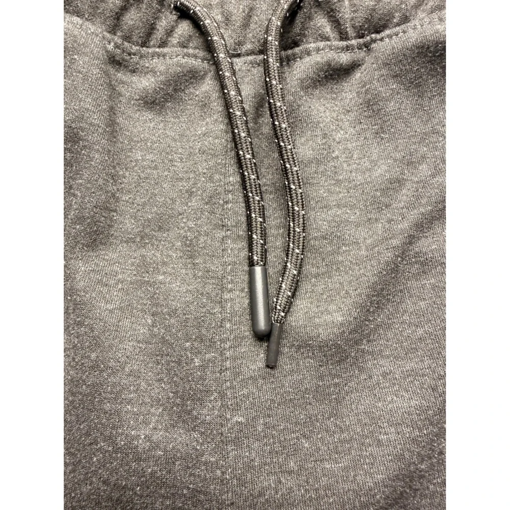 Southpole Mens XL Gray Athletic Shorts Zipper Pockets Drawstring Streetwear